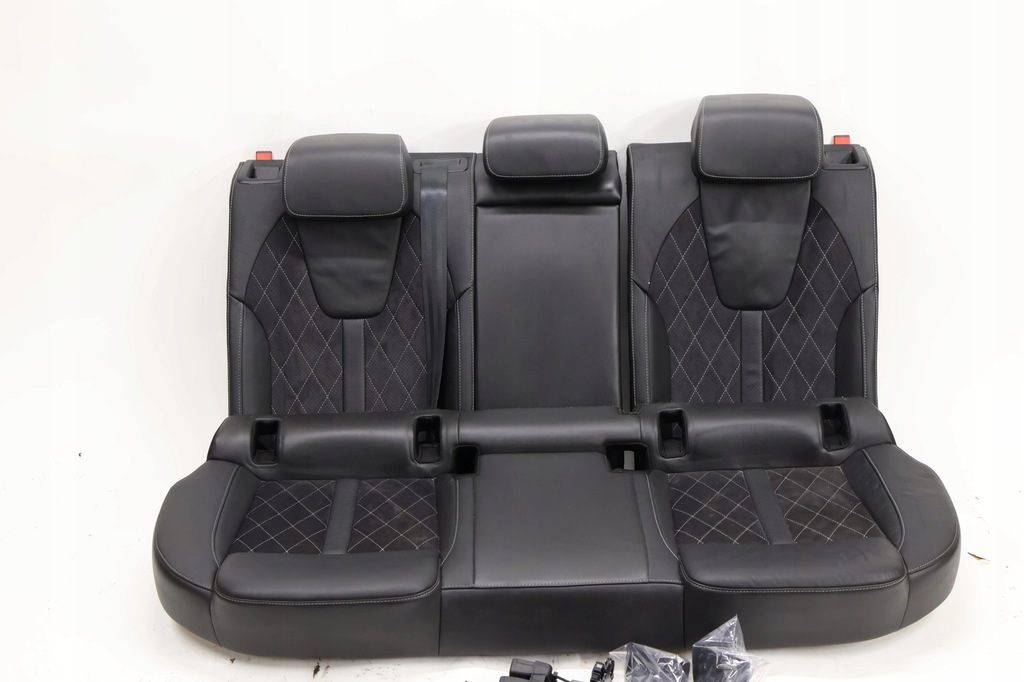 фото №10, Skoda octavia iv сиденья заднее сиденье комплект rs