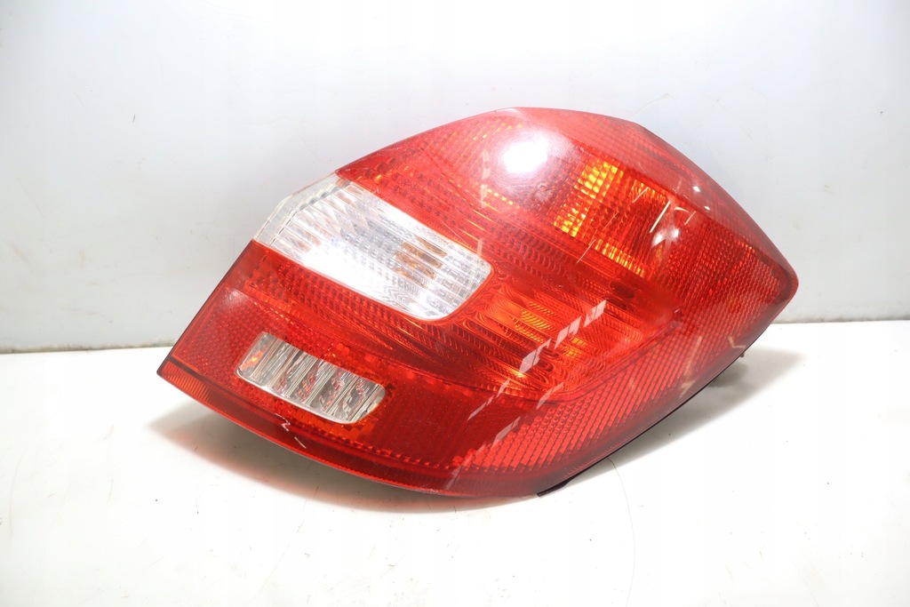 фото №1, Лампа права задня skoda fabia ii