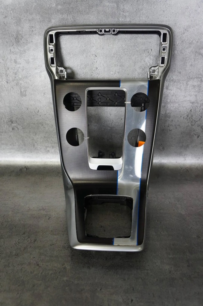 фото №1, Рамка панель обдув радіо volvo v40 ii dekor корпус радіо