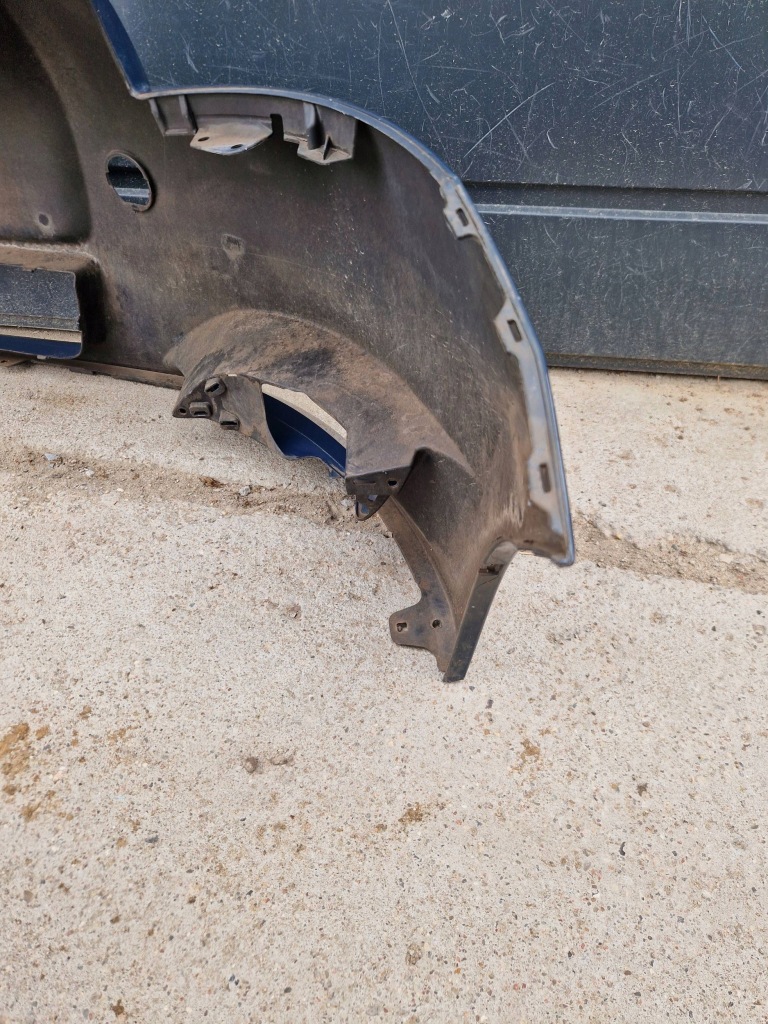 фото №4, Toyota auris i бампер перед