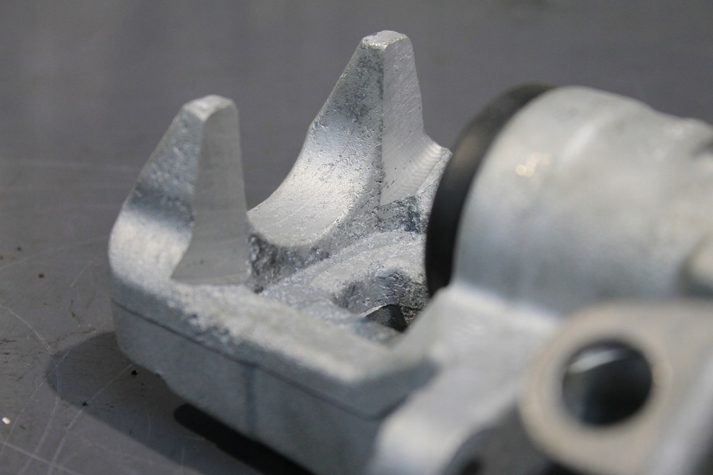 фото №5, Суппорт тормозной левый задняя audi a4, a4 avant, exeo