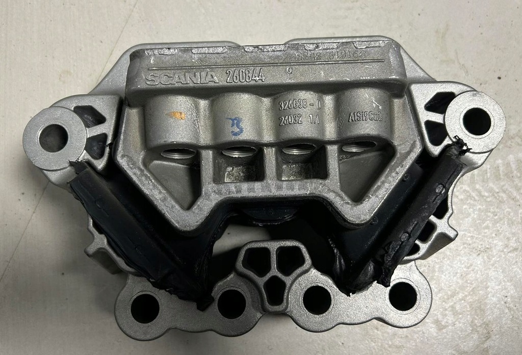 фото №1, Scania r s кронштейн коробки передач подушка