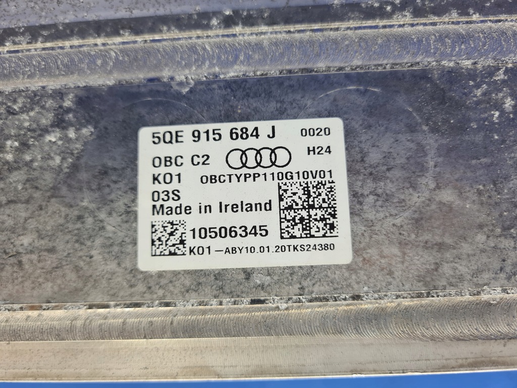 фото №7, Audi e-tron 50 зарядное устройство бортовая модуль напряжения аккумулятор 5qe915684j