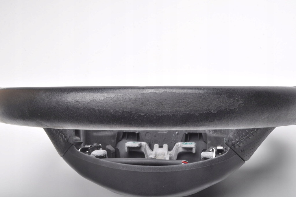 фото №6, Renault zoe воздуховод кожаный многофункциональный 484005406r