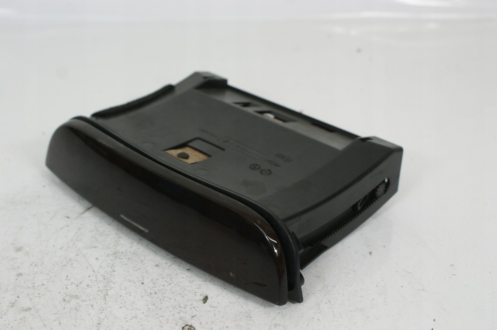 фото №13, Пепельница разъём mercedes mercedes-benz s-klasa w220 a2206800252