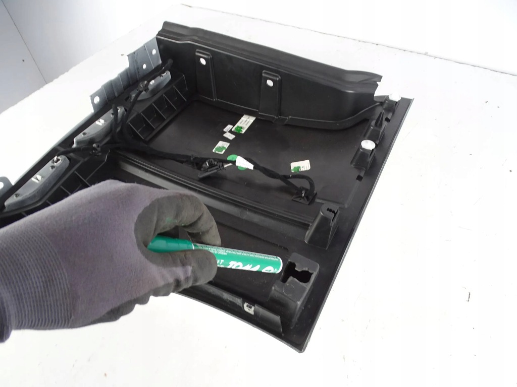 фото №7, Крыло перед правый maserati granturismo m189 23+