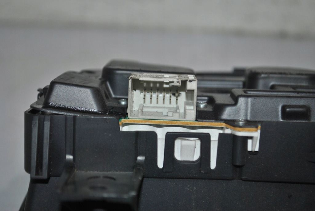 фото №5, Счетчик приборы opel vectra c 1.9cdti 13186704eq