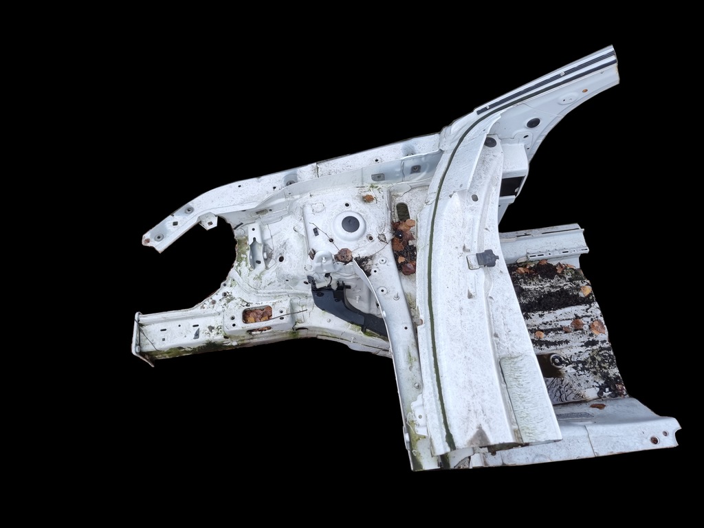 фото №1, Audi rsq3 q3 83a чверть перед права coupe