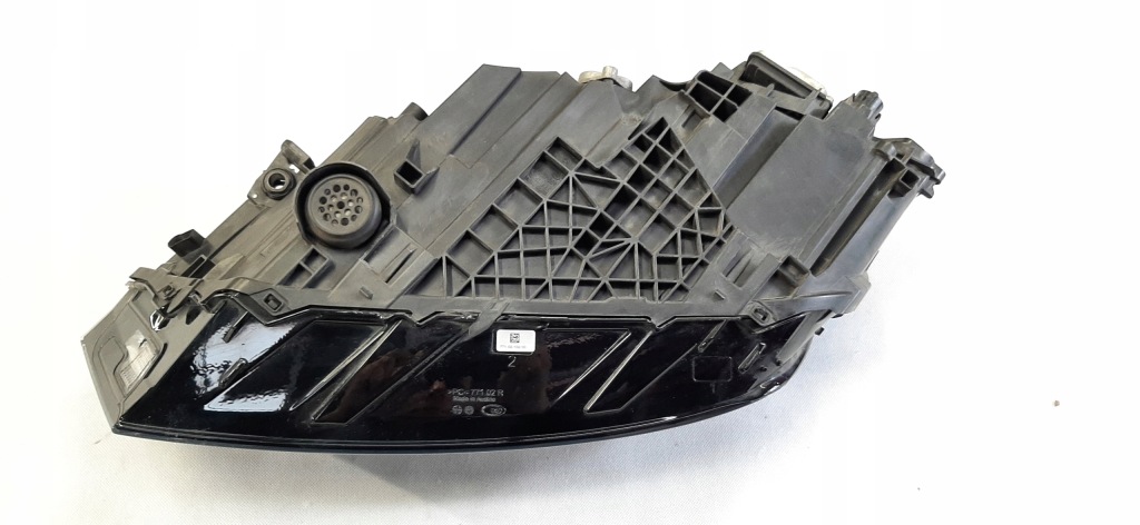 Audi q7 фара фара full led 4m0941006 в Украине