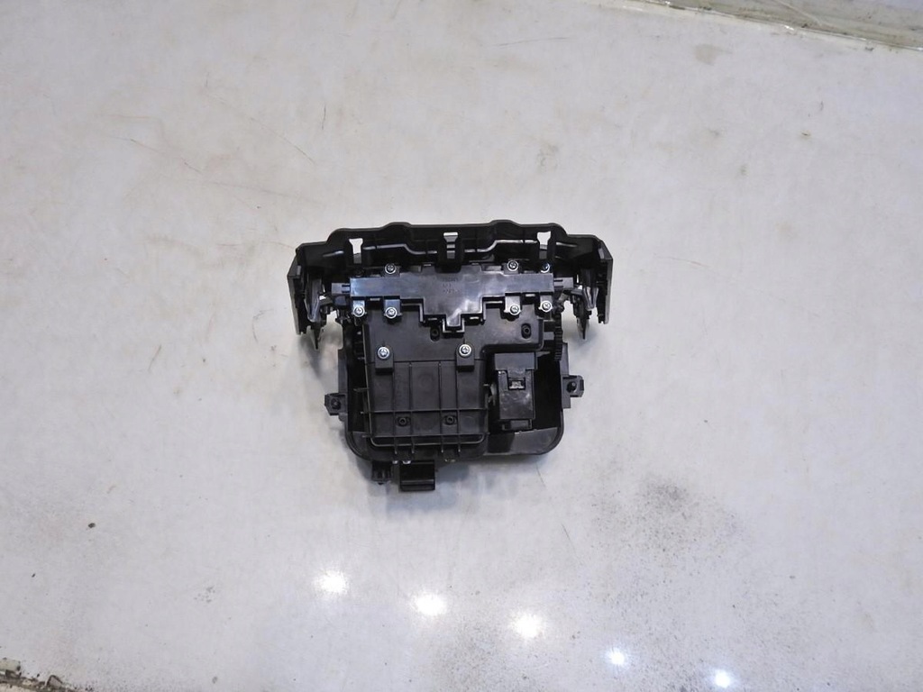 фото №7, Бардачок роз'єм ipod aux usb 12v hyundai i40