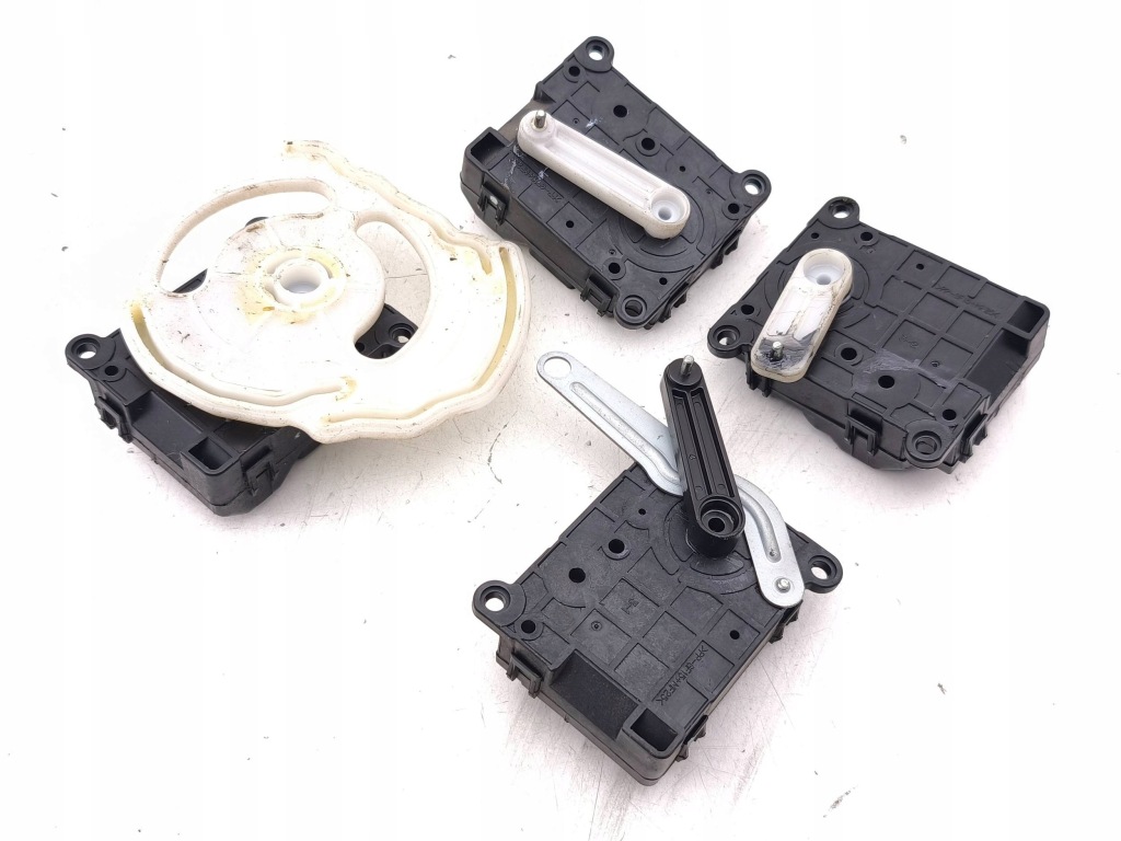 фото №1, Kia sorento 2009 моторчик кришки обдув