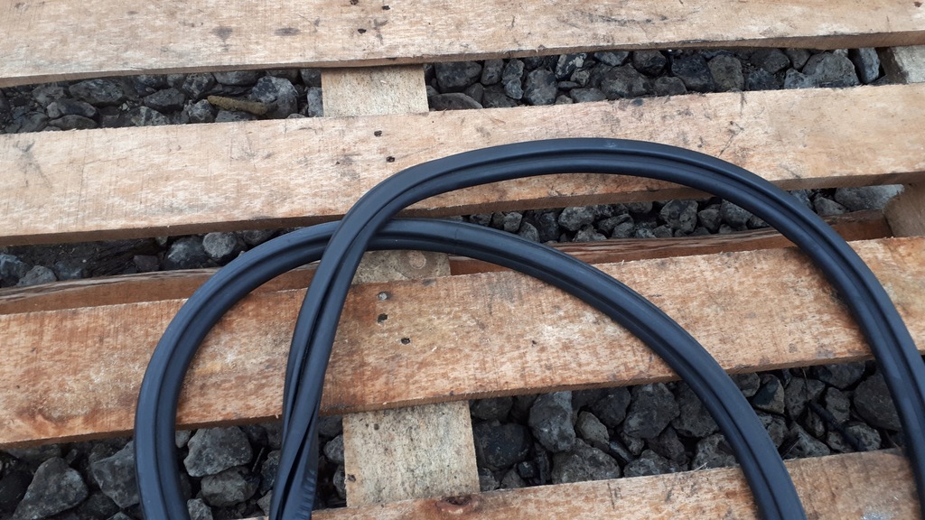 фото №4, S6 c7 a6 4g прокладка дверь левая левый задняя sedan