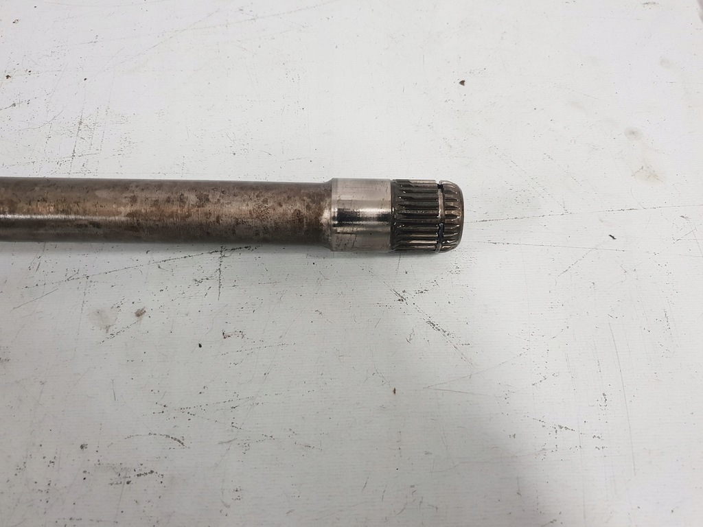 фото №4, Bmw e90 e91 320 d 2.0 приводной вал правая перед xdrive