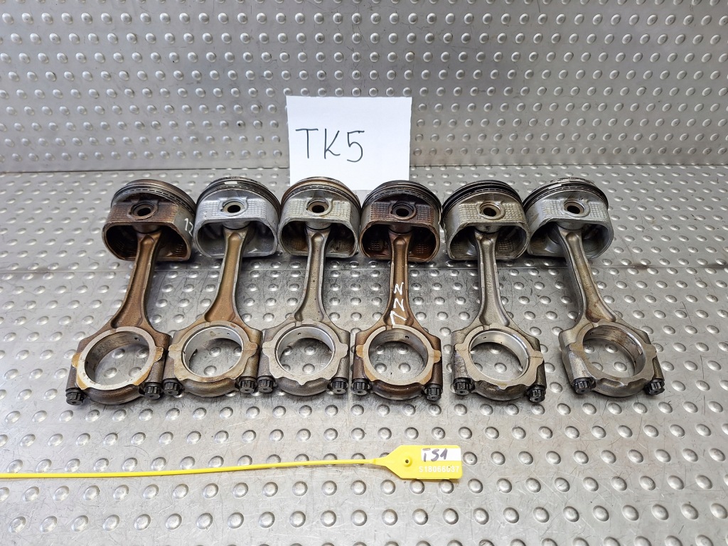 фото №1, Поршень шатун toyota corolla verso ii avensis t25 1.8 vvti 02-