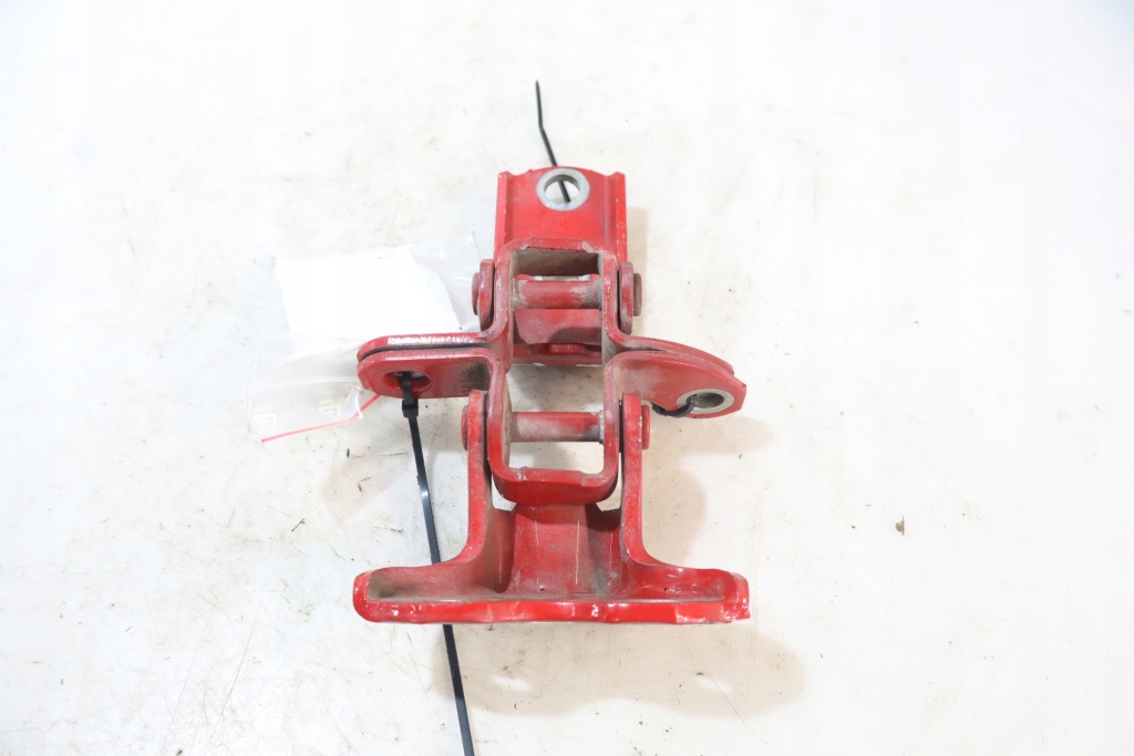 фото №3, Петли дверь правый задняя toyota yaris iii lift