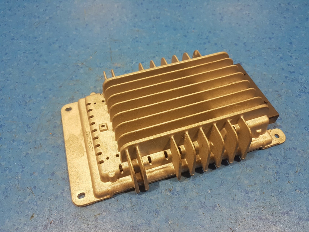 фото №1, Alfa romeo gt підсилювач bose 606833250