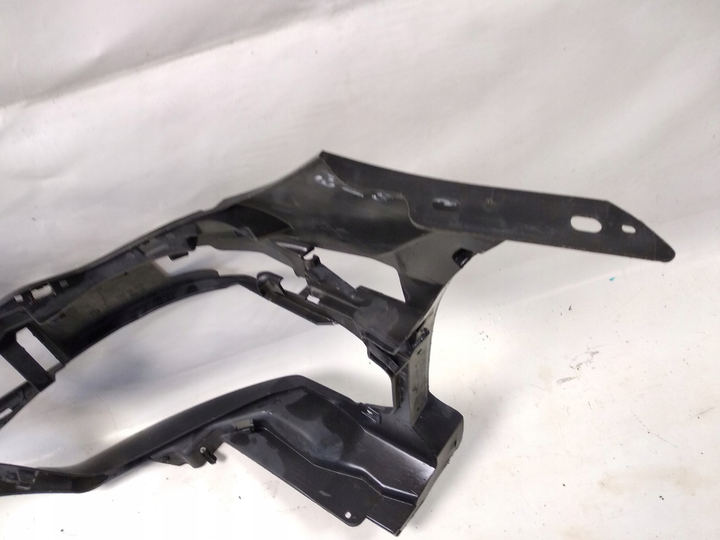 фото №8, Mercedes e-klasa w207 направляющая бампера правый перед