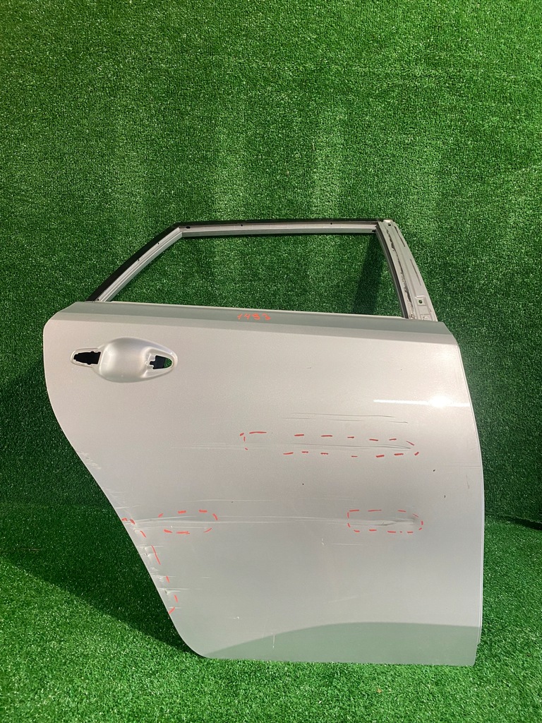 фото №1, Дверь задние правое toyota auris ii hb