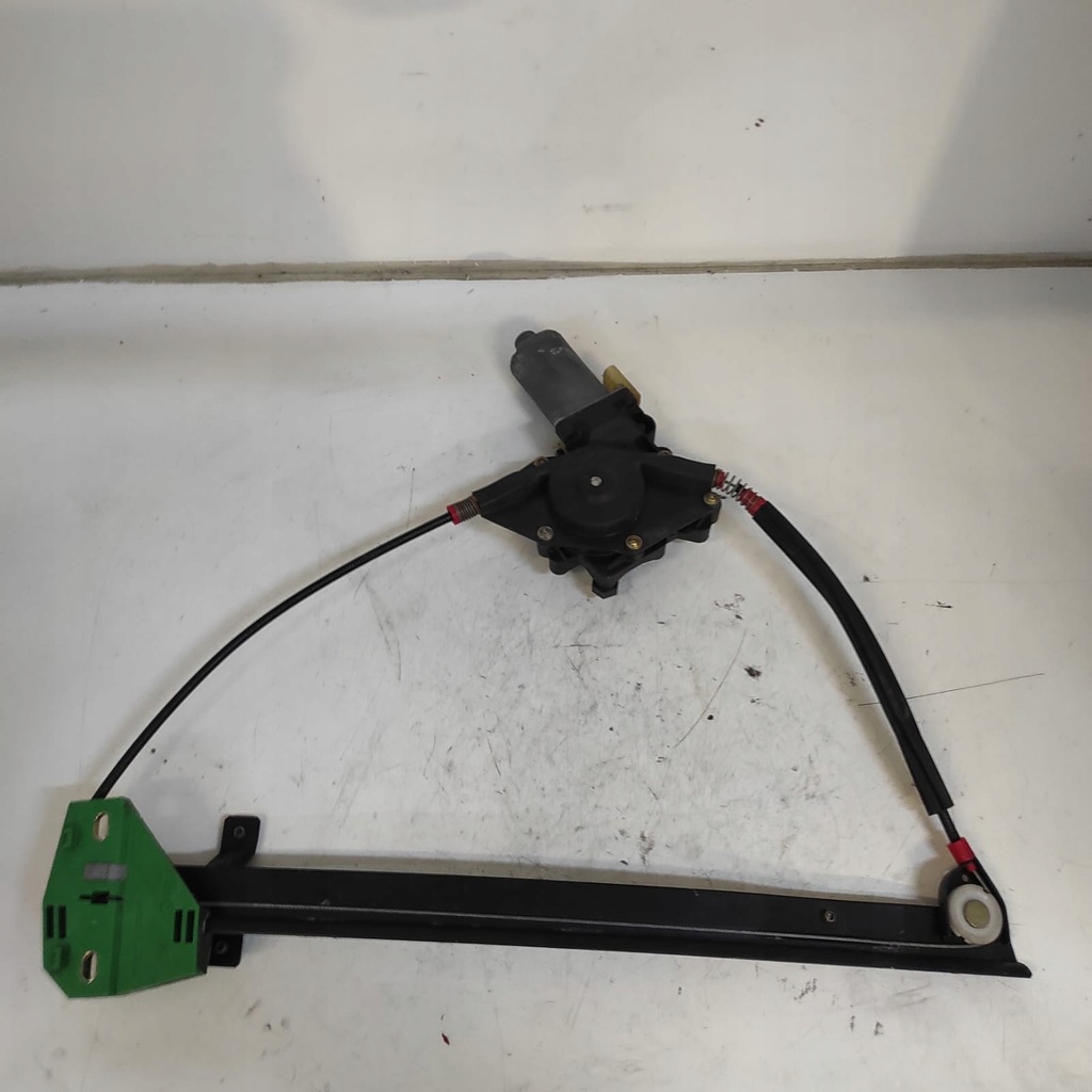 фото №1, Подъемник стекло левый перед 2pin ford ka 0130821682