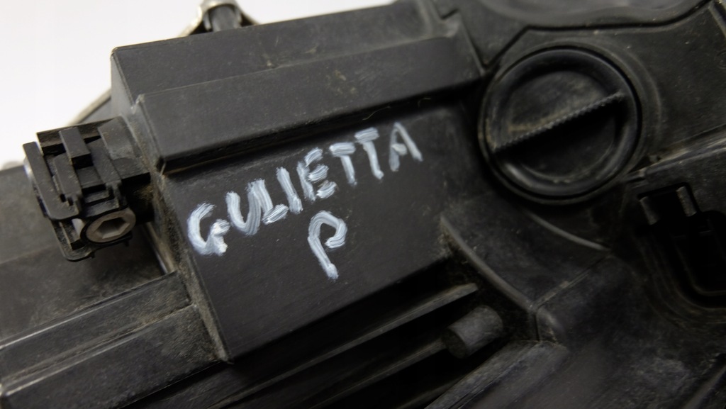 фото №8, Alfa romeo giulietta лампа фара правая 00505202280