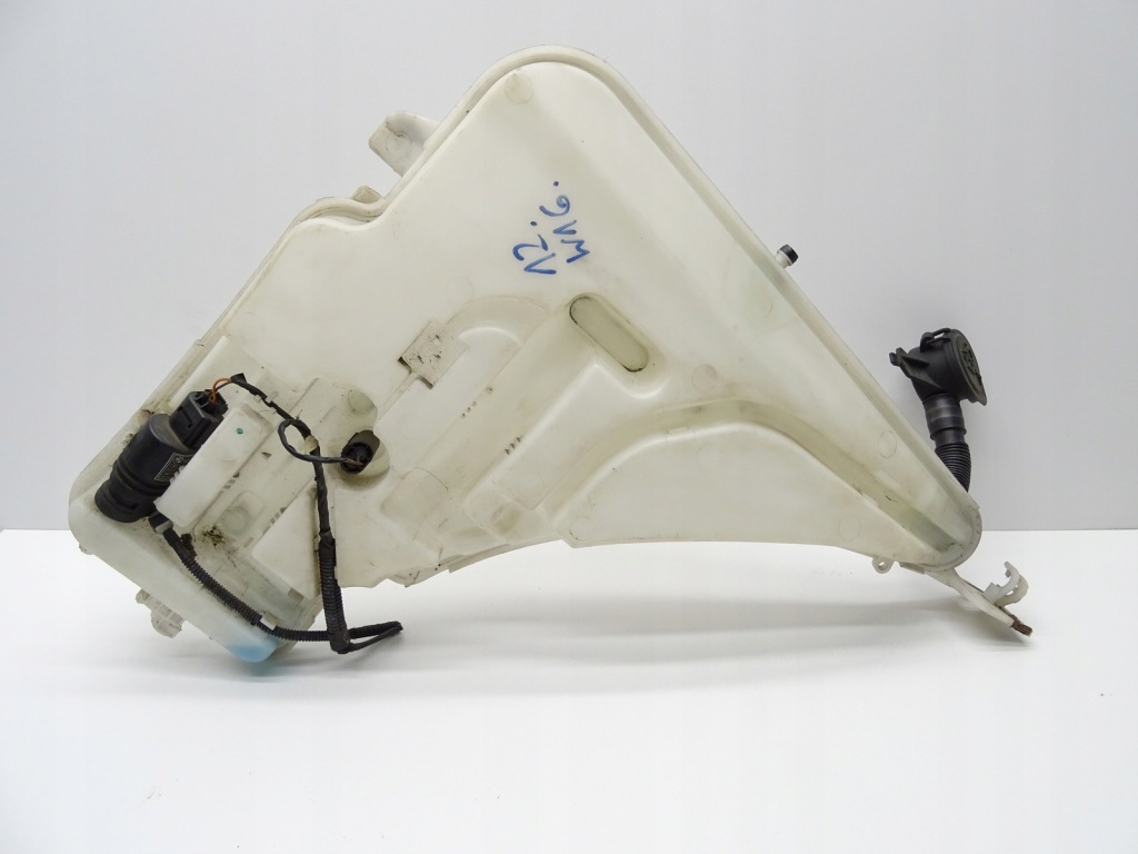 Бак бачок рідина омивача bmw f30 f31 7241671 Ціна