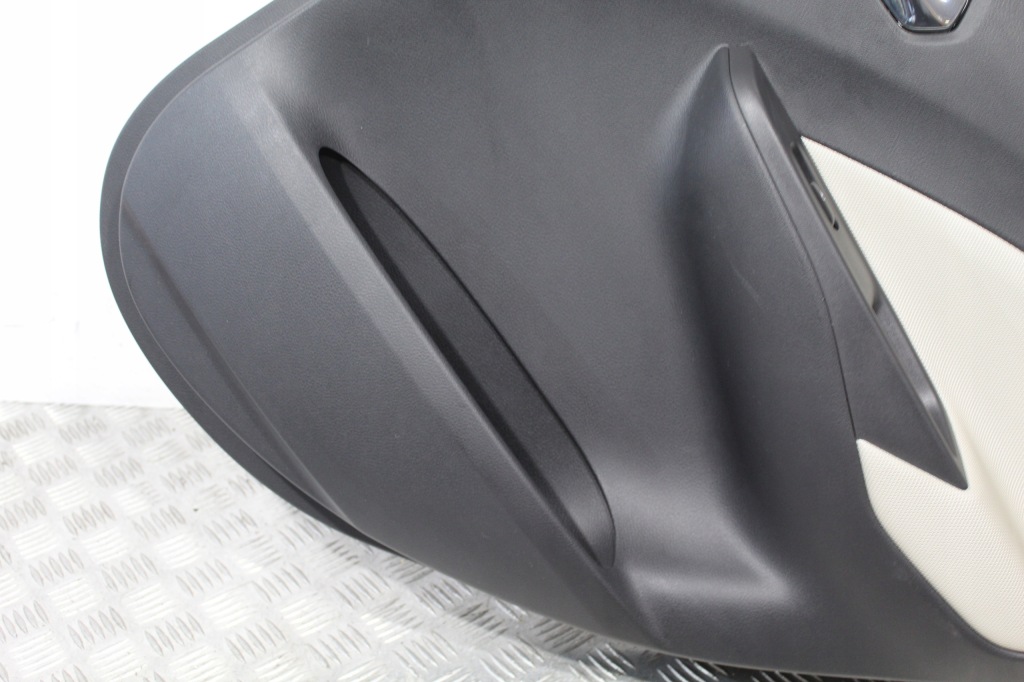 фото №3, Обшивка дверь правый задняя micra v 5 k14