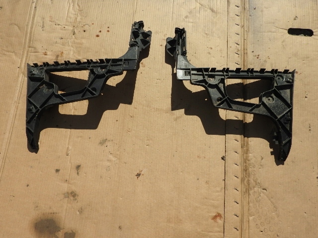 Купити Audi a5 напрямні бампера задня оригінал 8t0807453 8t0807454