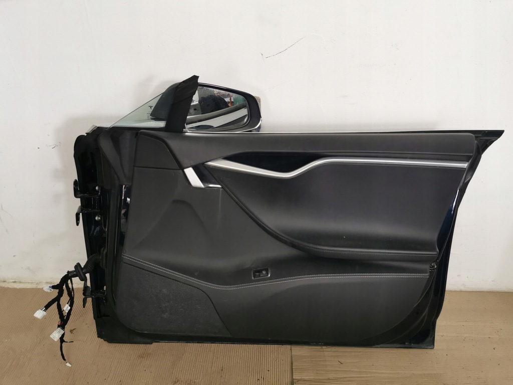 фото №10, Дверь задние левая, правое передние tesla s