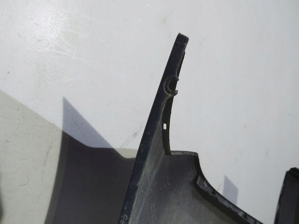 фото №11, Toyota corolla verso i бампер перед передний 8p4