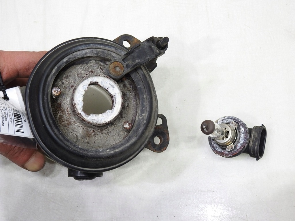 фото №7, Протитуманна фара лівий mercedes w212 a2128200956