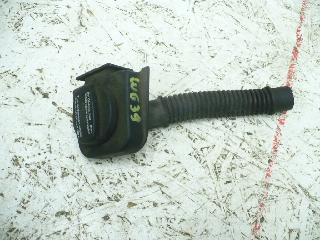 фото №1, Заливная горловина топлива mercedes vito w639