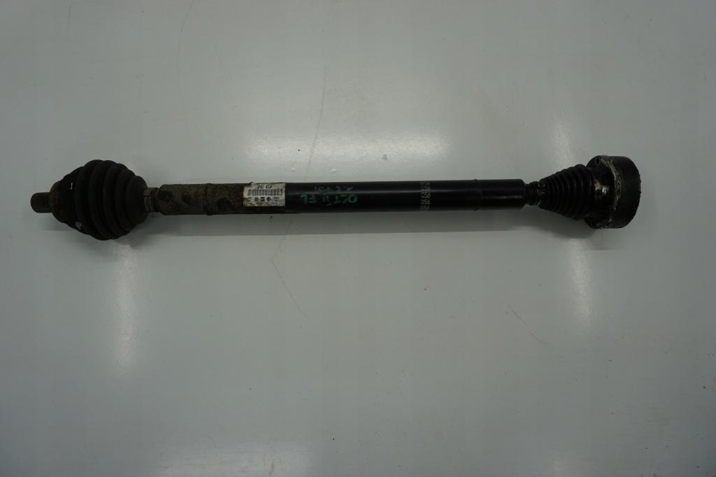 Купить Skoda octavia 2 приводной вал правая 1.6tdi 1k0407272cc