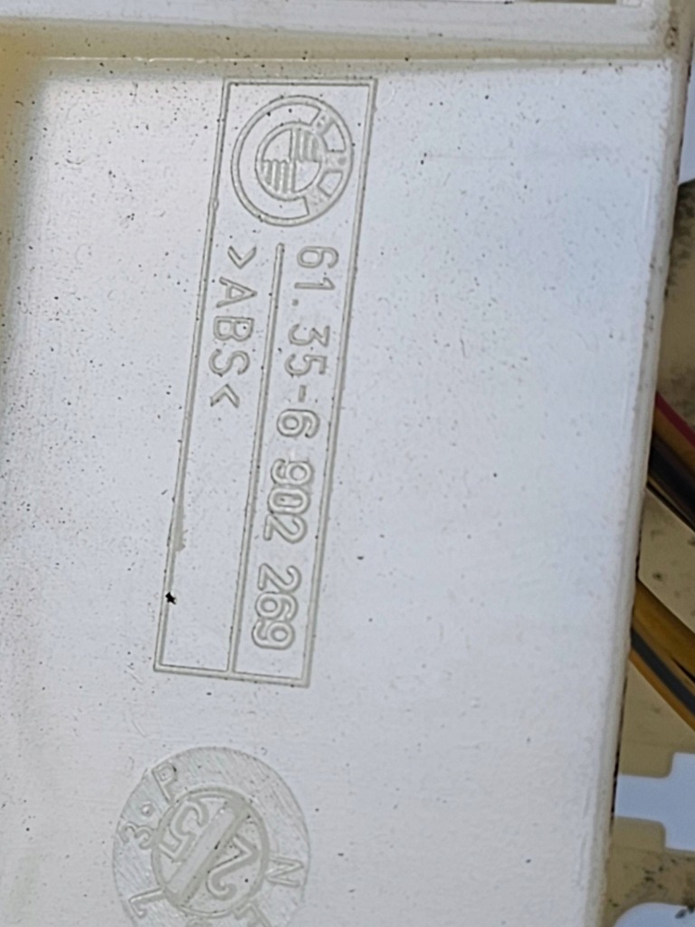 фото №5, Коробка запобіжників bmw 3 e46 61902269