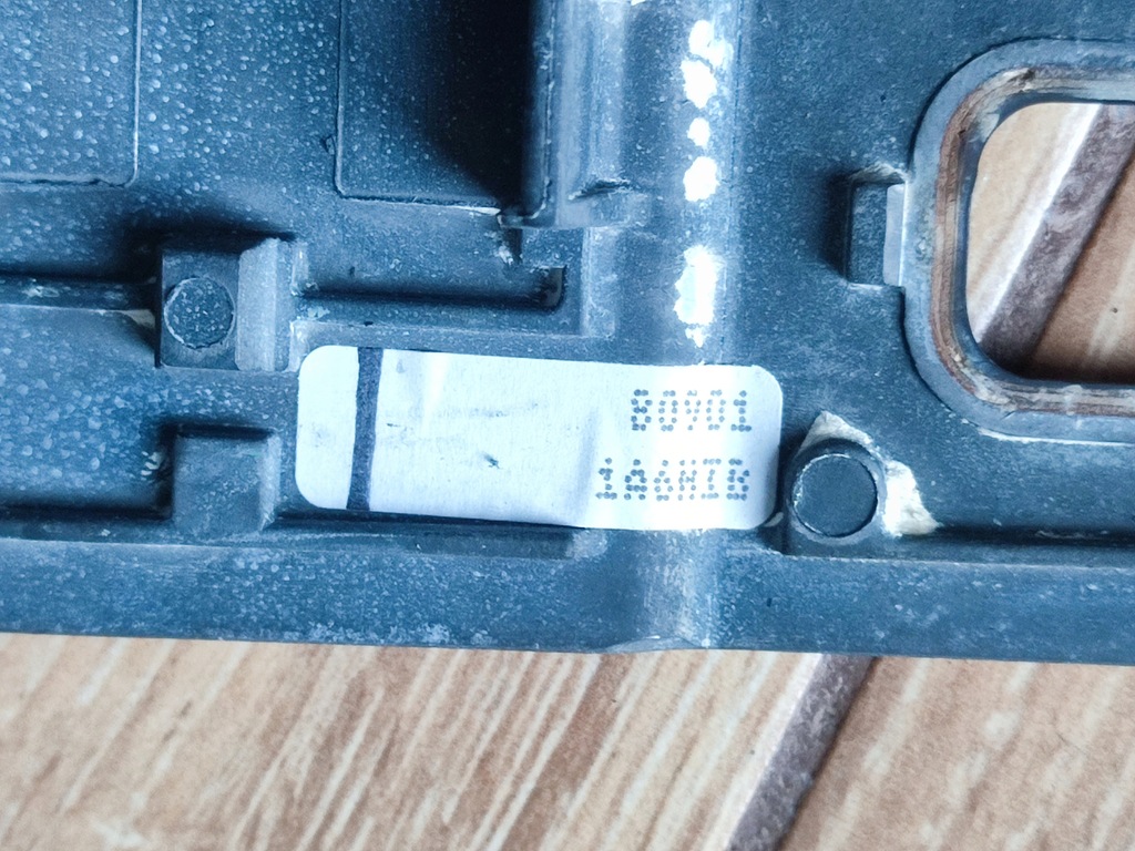 фото №4, Рамка радіо panela середнього mercedes w210 a2106830308