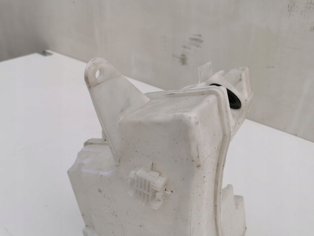 фото №9, Бачок омывателя ford focus mk4