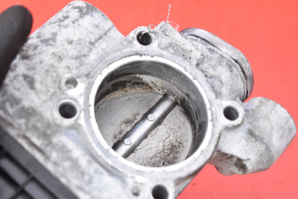 Дросельна заслінка a1661412425 mercedes a-klasa w168 1.8 8v 125 km 01-04 Київ