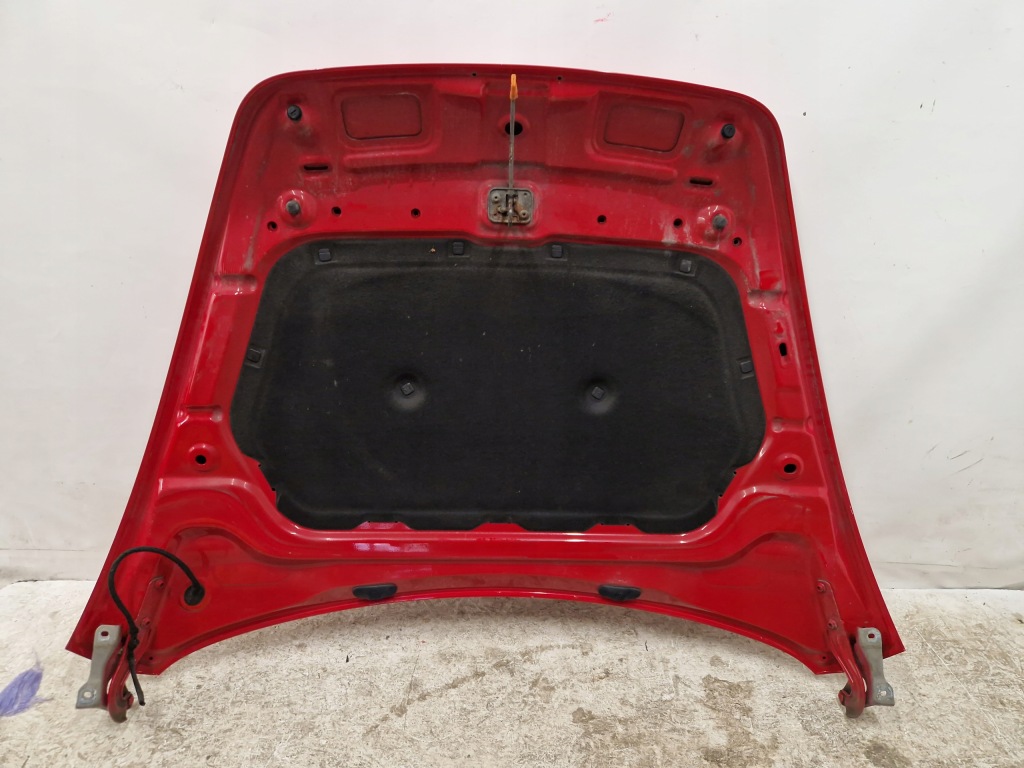 фото №2, Vw beetle 5c капот идеальное состояние демонтаж петли