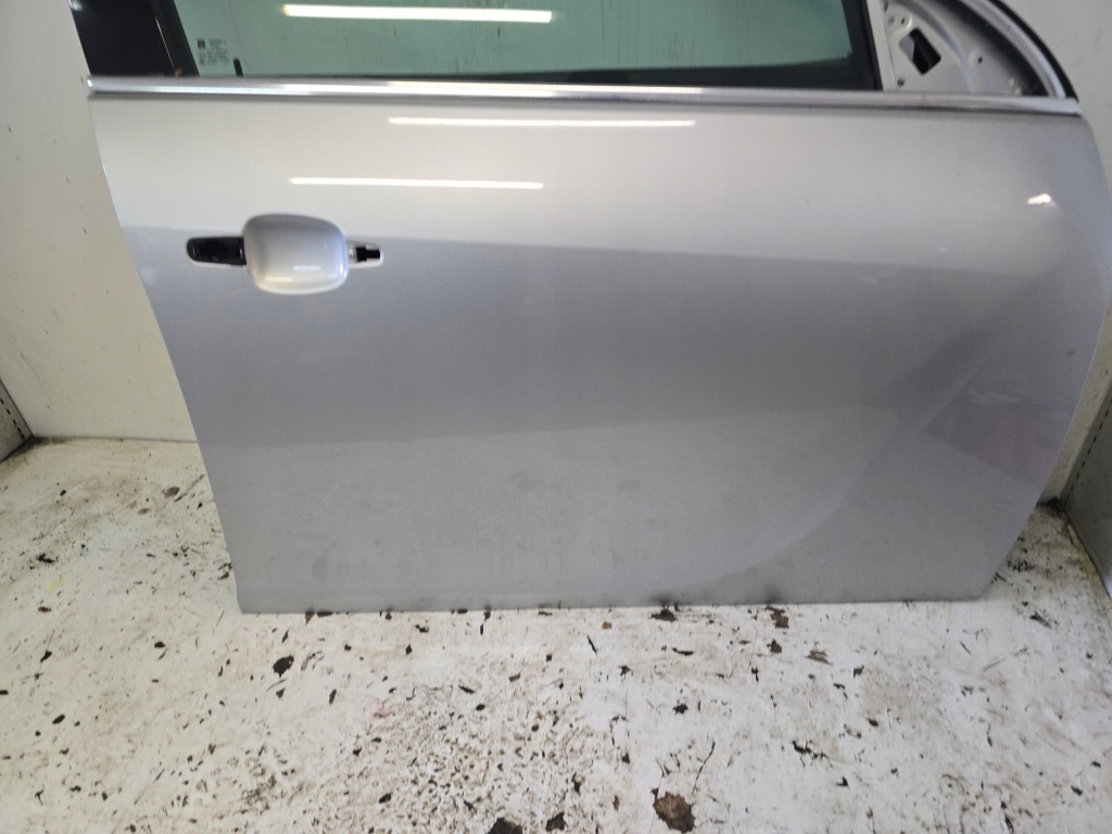 фото №2, Opel insignia a двері праве передні правий перед z176