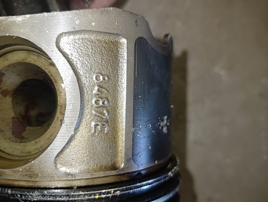 фото №5, Поршень з шатун bmw 2.0 d m47 i 8487e