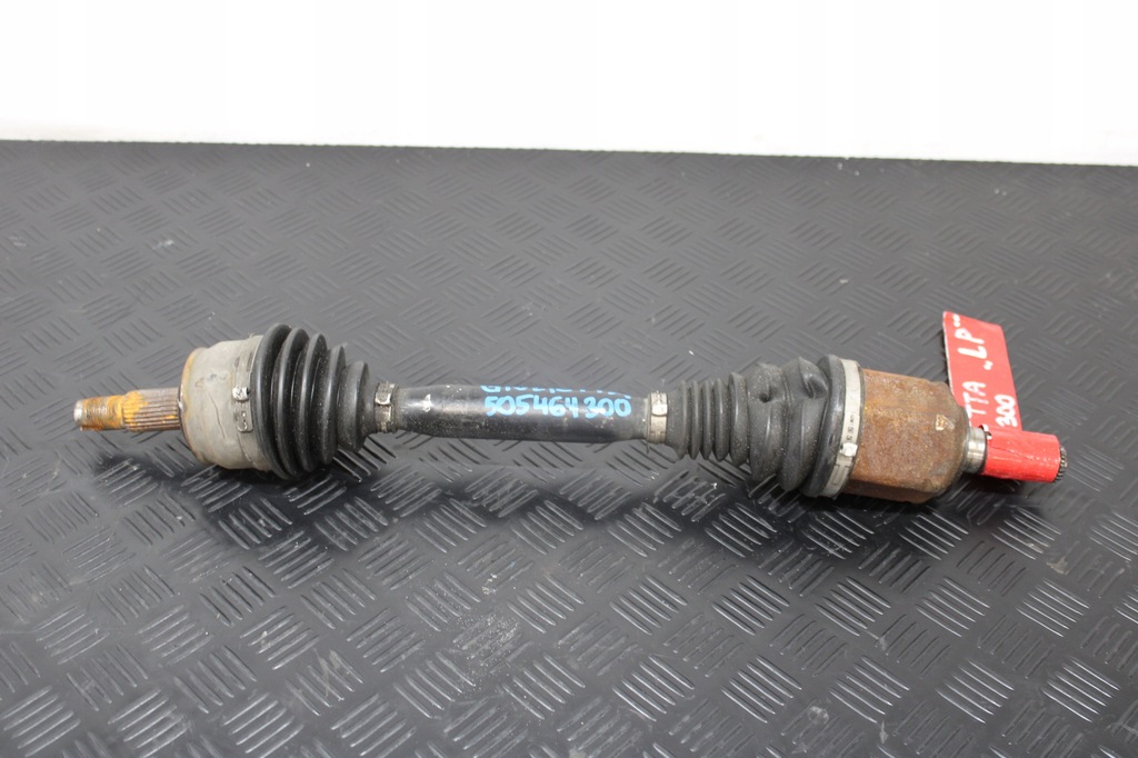 фото №1, Приводной вал półośka левый перед 505464300 alfa romeo giulietta lift