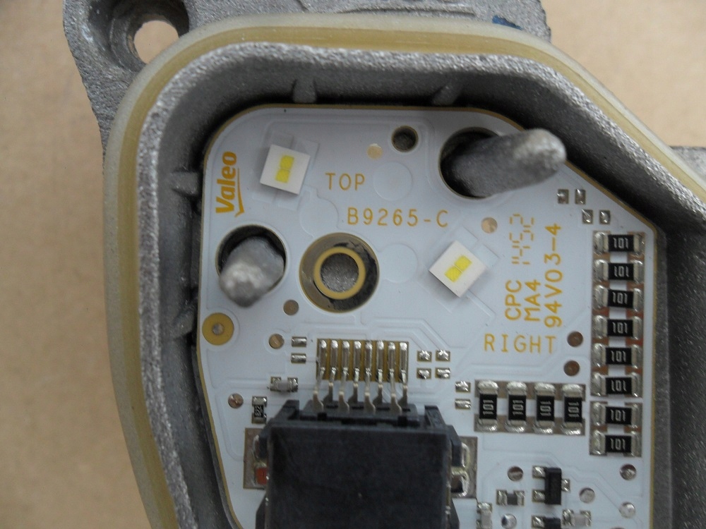 фото №4, Seat leon iii преобразователь модуль led 5f0941476