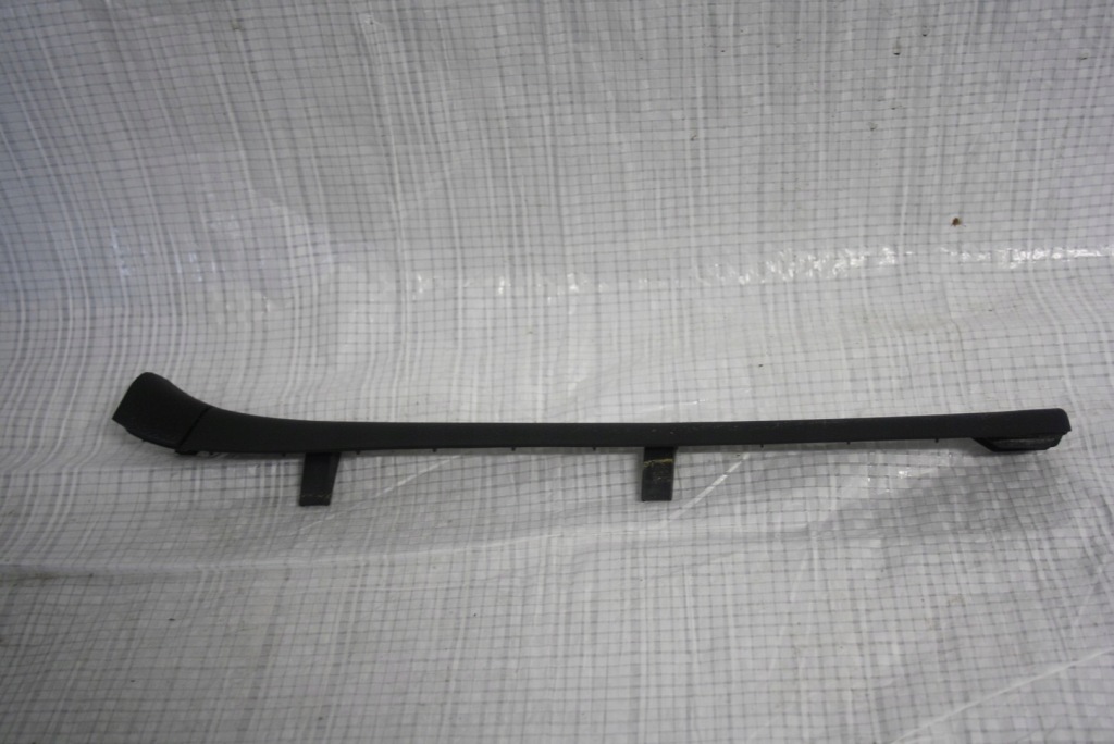 Vw passat b7 обшивка стойка правое  3c0868237 Цена