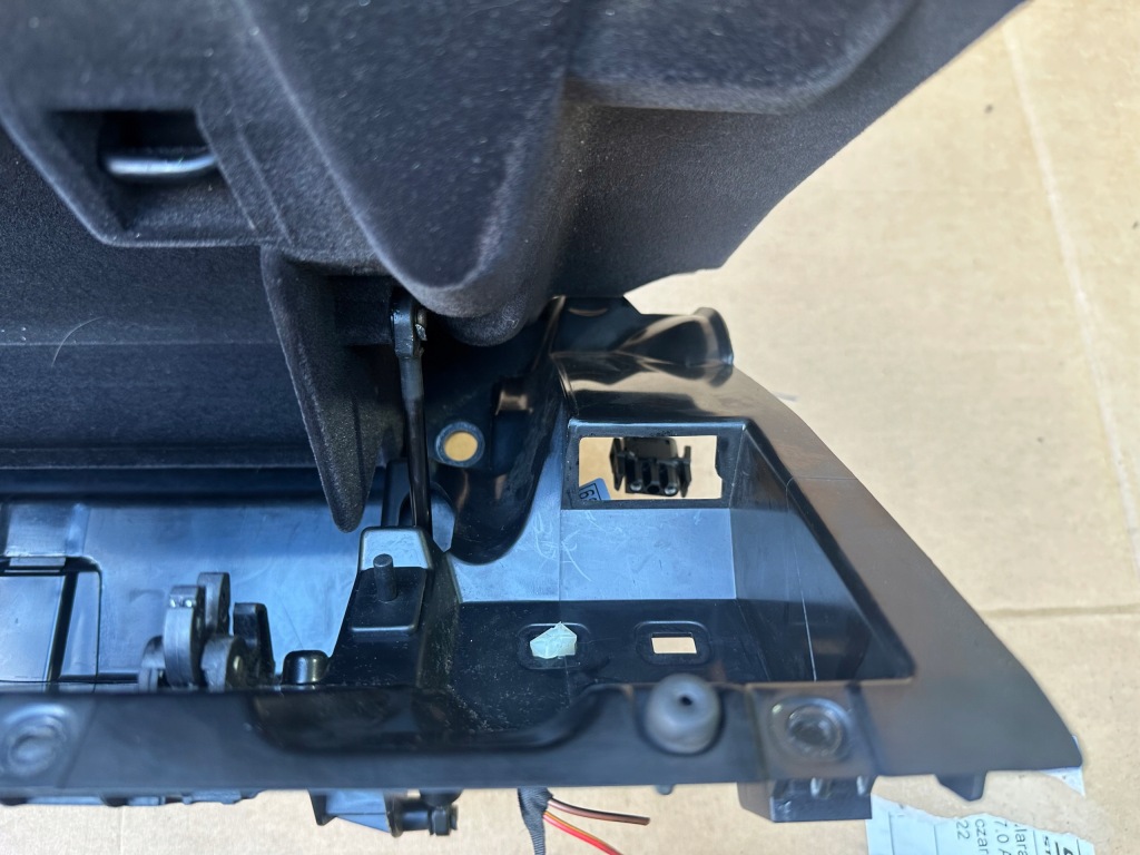 Bmw 7 e65 рестайлинг  бардачок пассажира европа 7027427 Оригинал