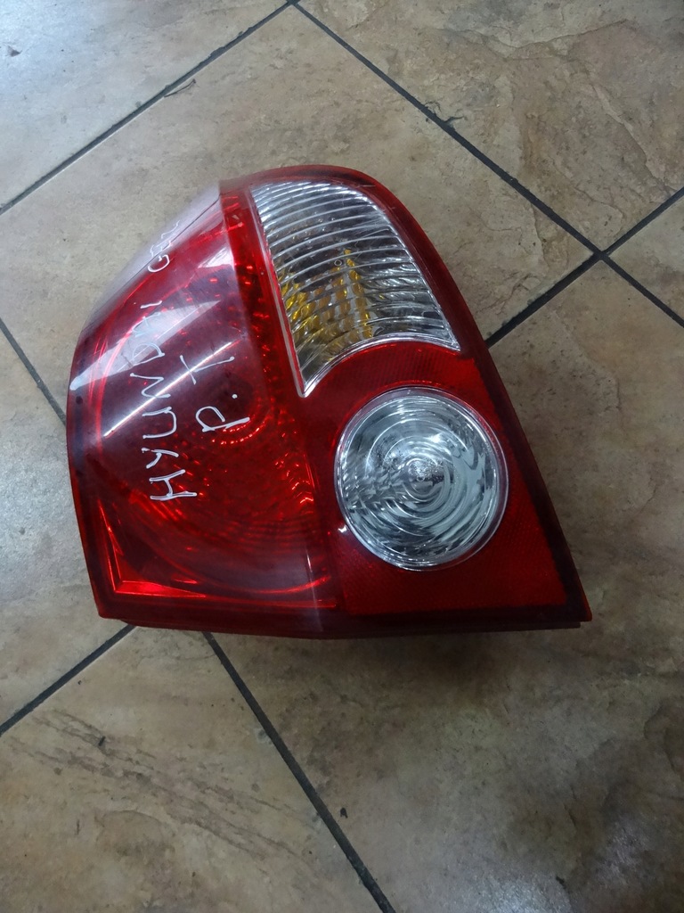 фото №3, Hyundai getz лампа правый задняя