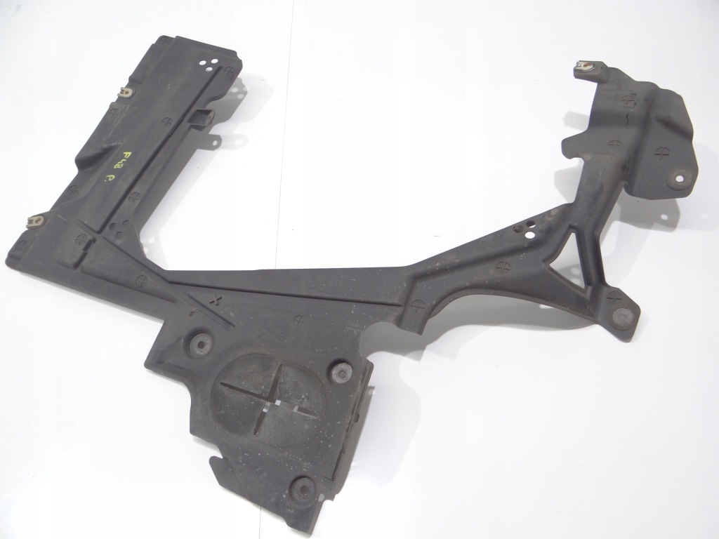 фото №1, Защита подвеска правый задняя bmw x1 f48 7354760