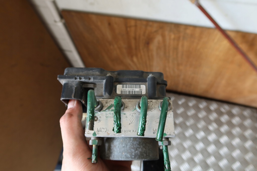 фото №8, Насос abs блок управления duster 8200806980