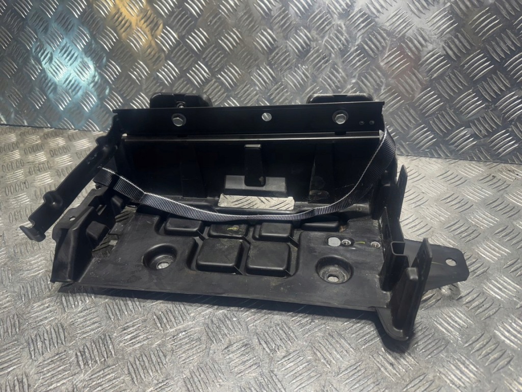 фото №1, Основание аккумулятор maserati ghibl 05112061ak levante