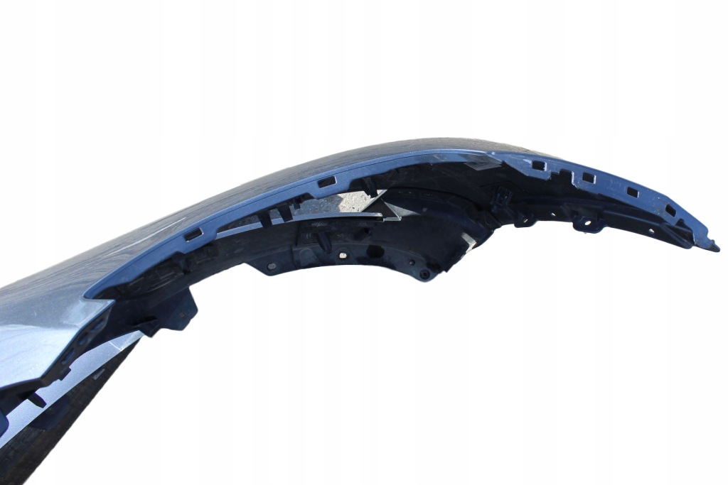 Бампер перед передній tesla model y 19-..r Зі Шроту