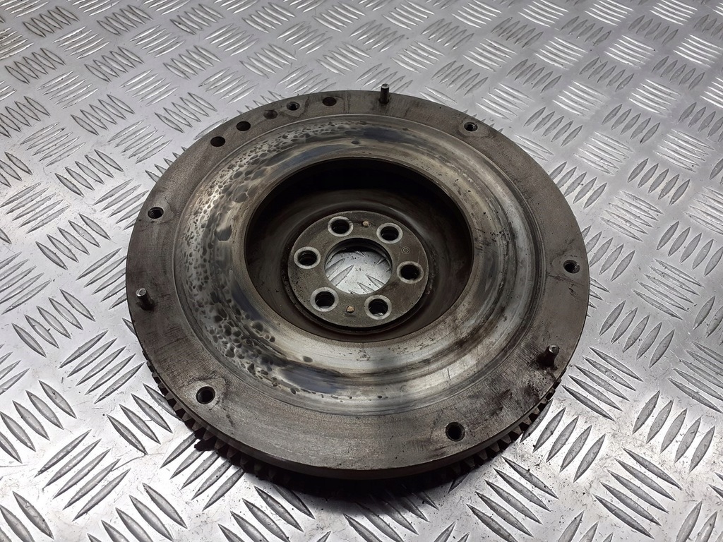 фото №1, Колесо маховик nissan primera p12 1.8