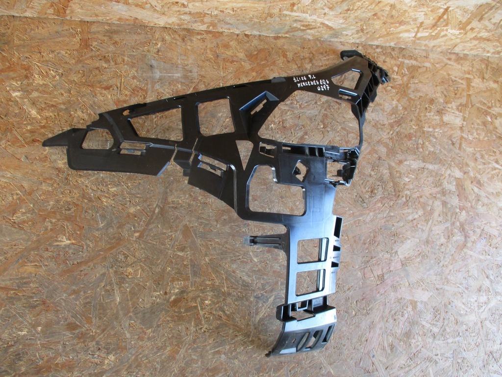 фото №1, Направляющая бампера передний левый mercedes eqs w297